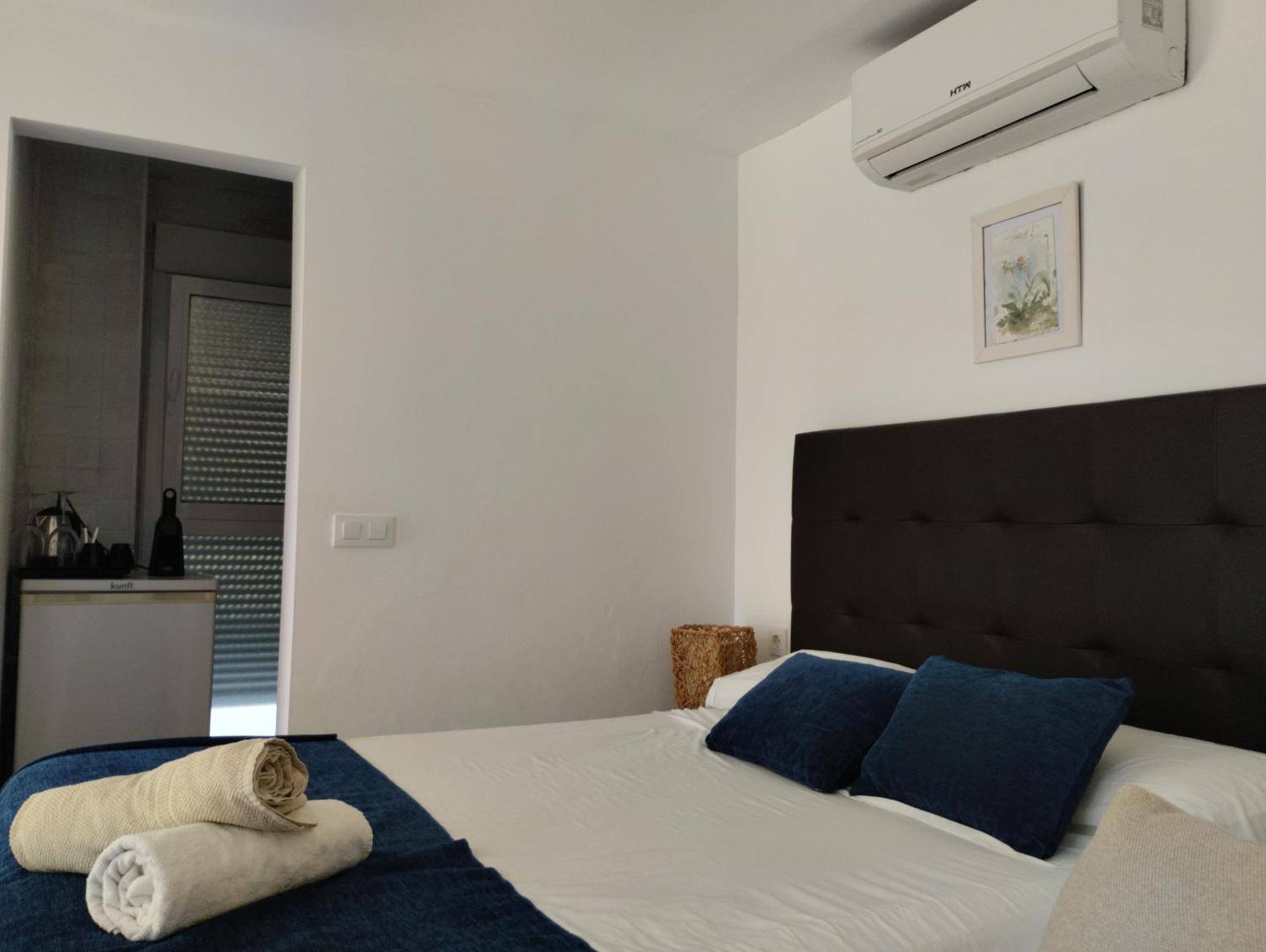 Apartamentos Y Habitaciones Kai Marbella (Adults Only) Quarto foto